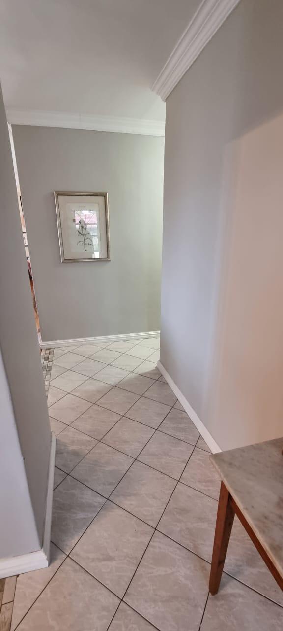 To Let 4 Bedroom Property for Rent in Nuwe Uitsig Western Cape